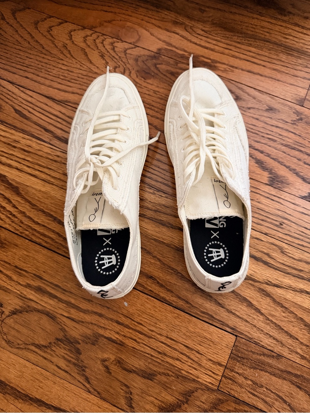 Ladies Nothing New Sad Boy Cream Canvas Low-Top Sneakers - 7.5